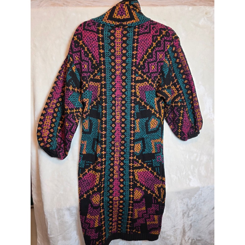 Farm Rio | Yawanawa Stripe Midi Sweater Dress - Picture 2 of 11